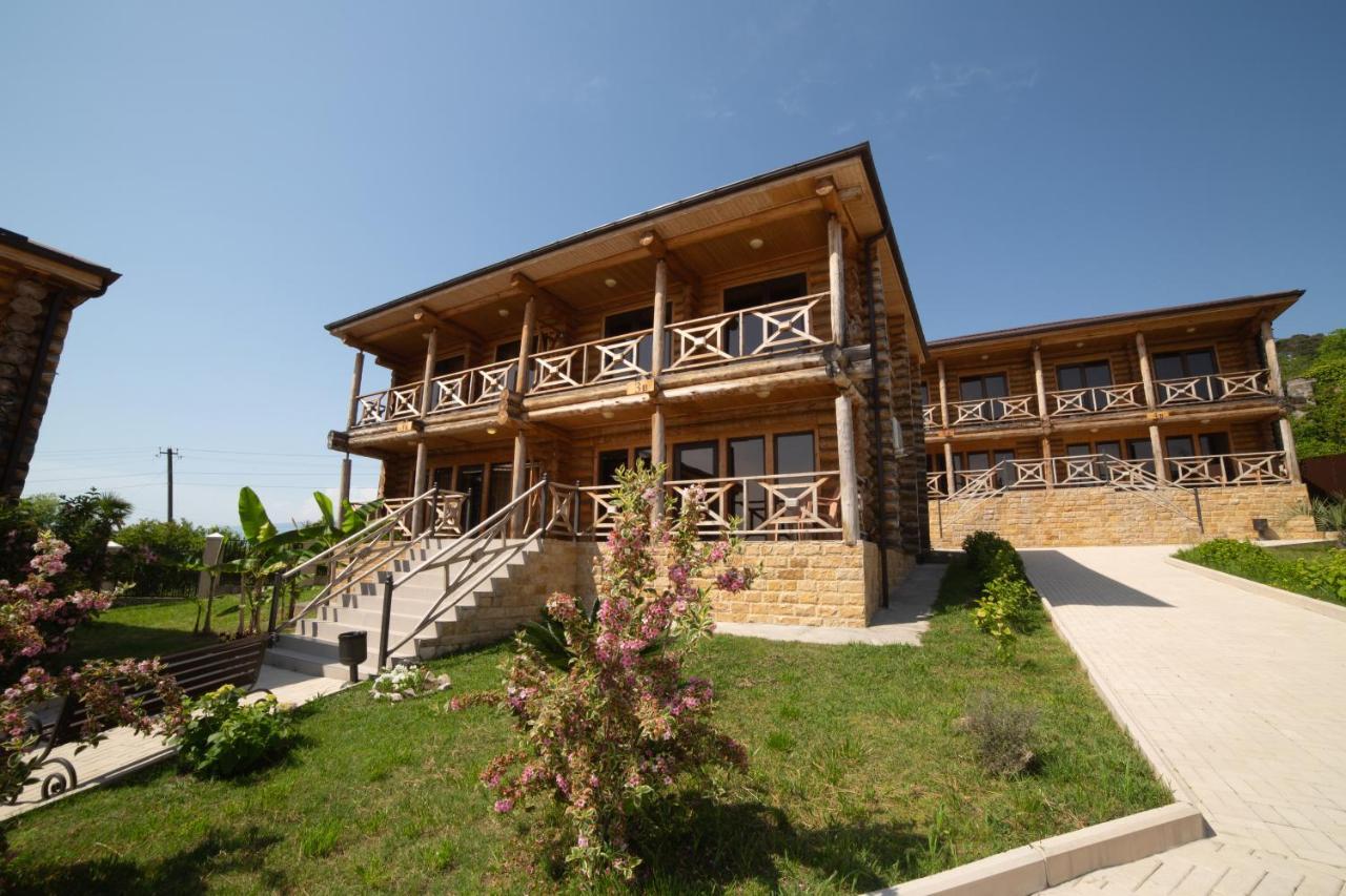 Hotel Paradise Sukhumi Exteriör bild